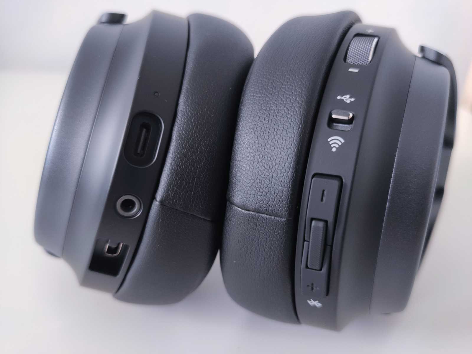 Corsair Virtuoso RGB Wireless XT: parádička z hliníku s Dolby Atmos