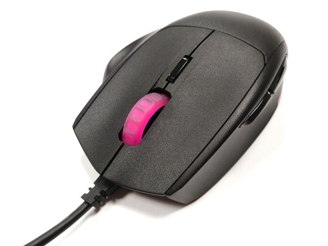 Cooler Master MasterMouse MM520: postavená jako tank