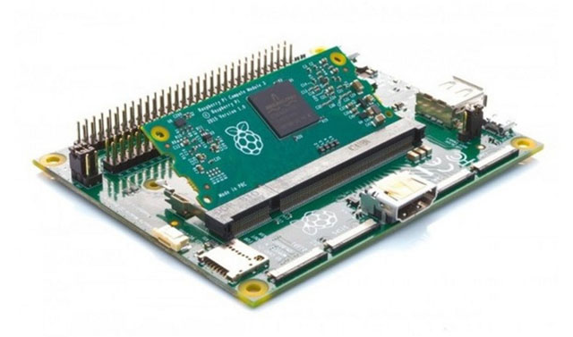 Raspberry Pi vydává jednodeskový počítač Pi 3 v menším provedení Compute Module 3  