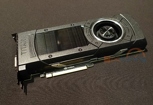 Oficiální specifikace GTX Titan X, fotografie a přibližné specifikace nVidia Quadro M6000 