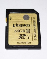 Test 64GB karet SD: 4× SDXC a 10× MicroSDXC 