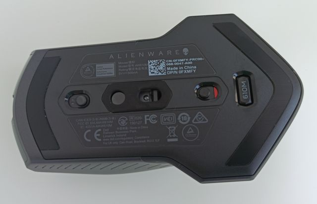 Dell Alienware 610M - mimozemské torpédo zabíjí s kabelem i bez