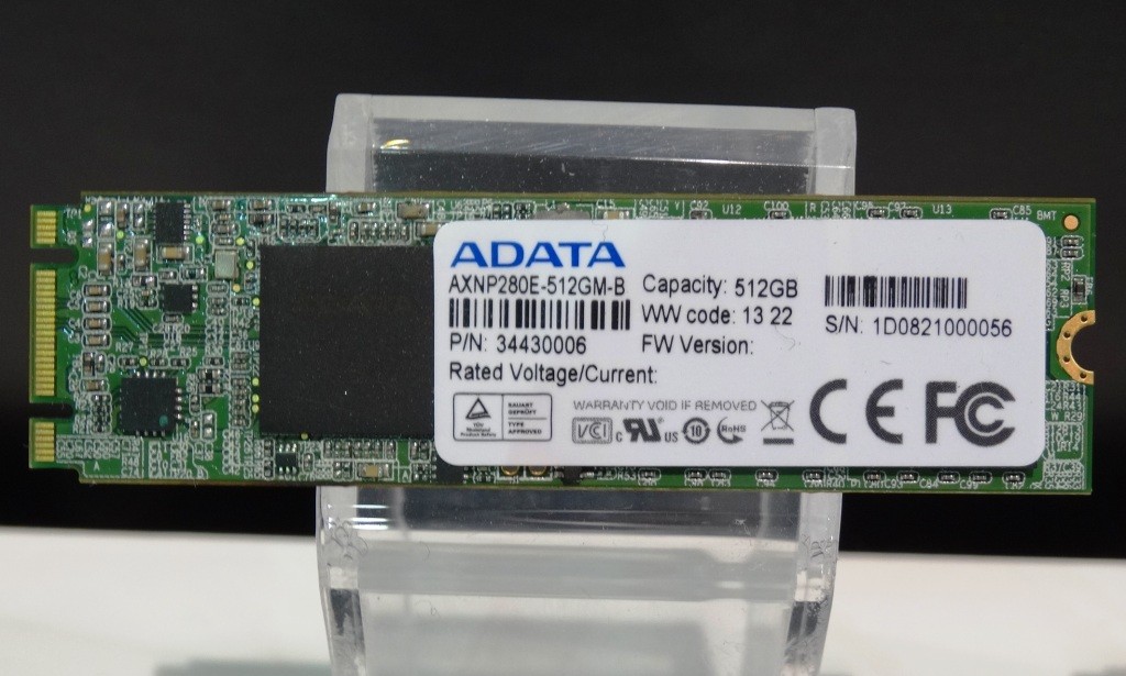 AData představila SSD do ultrabooků s rychlostí 1,8 GB/s [Computex]