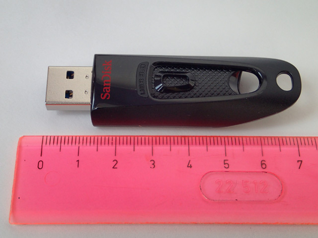 Test: třináct 64GB USB 3.0 flashdisků s cenou do 1000 Kč