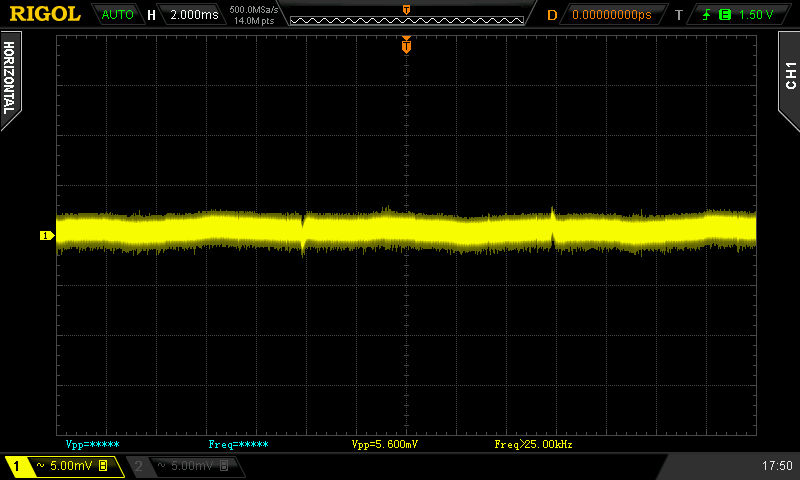 Test levného zdroje Crono PS350N: Ne tento kryt! 