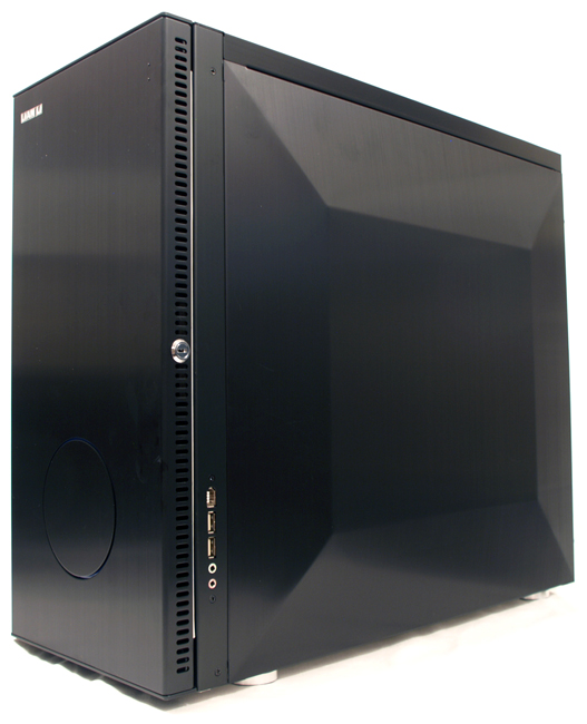 Lian-Li PC-B25-B – skříň ve zamení luxusu a elegance