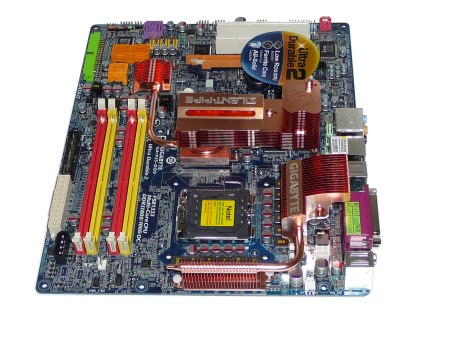 Základovky pro Intel - 3/3 (DFI LP UT NF680 LT a Gigabyte P35-DQ6), testy a hodnocení