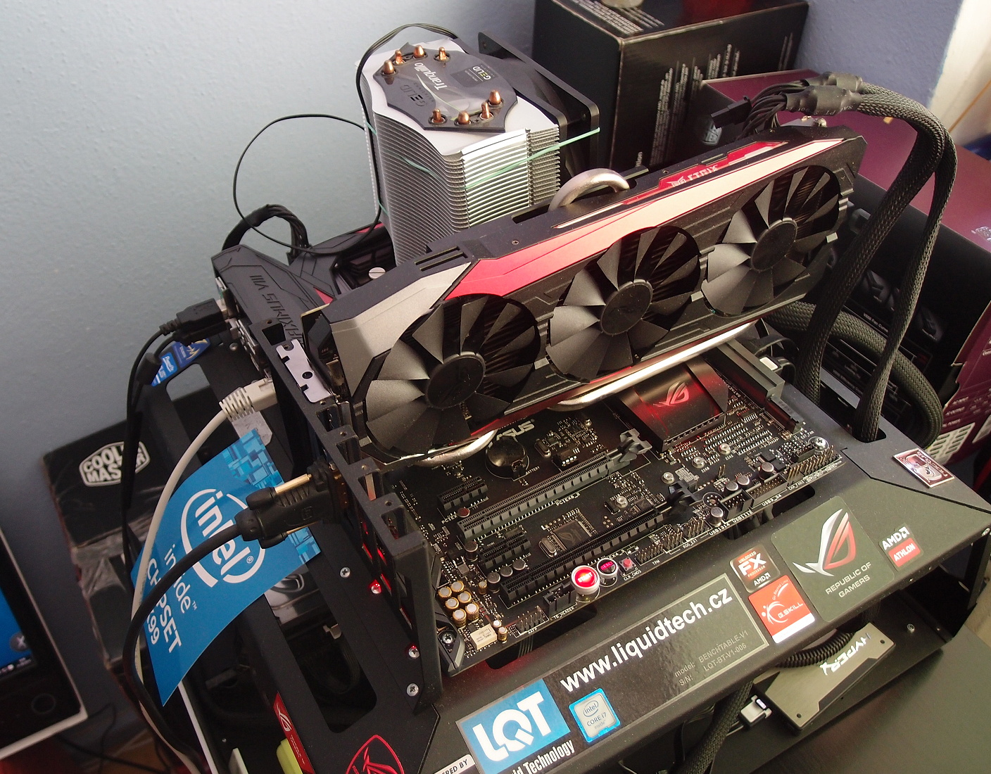 Taktujeme ASUS STRIX Radeon R9 390X DC3OC