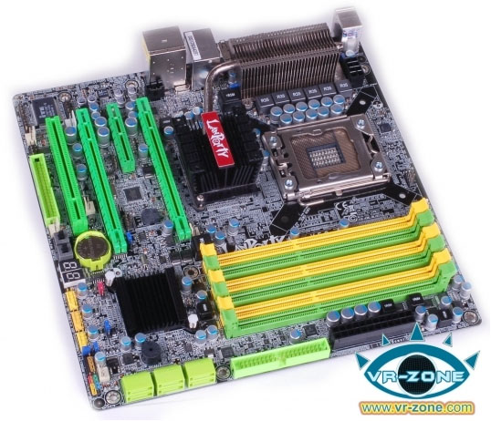 X58 v MicroATX hávu