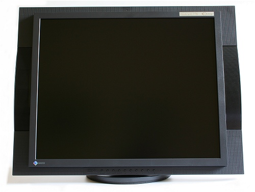 EIZO FlexScan L778 - aneb profesionálních 19 palců