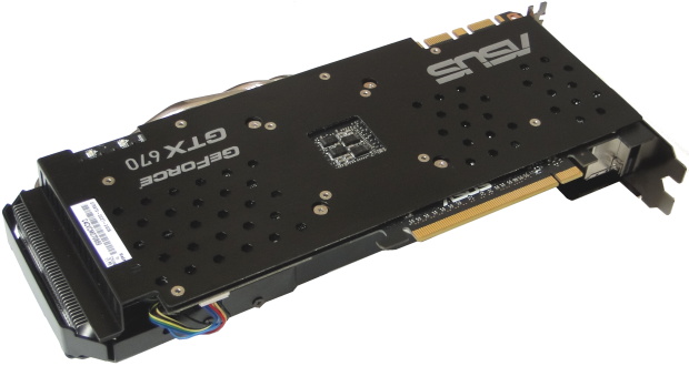 Grafika Asus GeForce GTX 670 DCU II – překoná i GTX 680