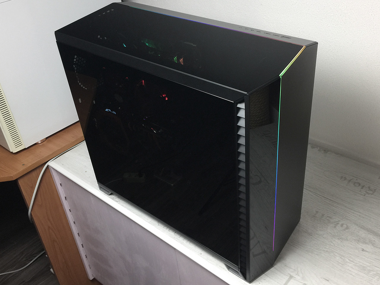 Fractal Design Vector RS: Tohle tu ještě nebylo