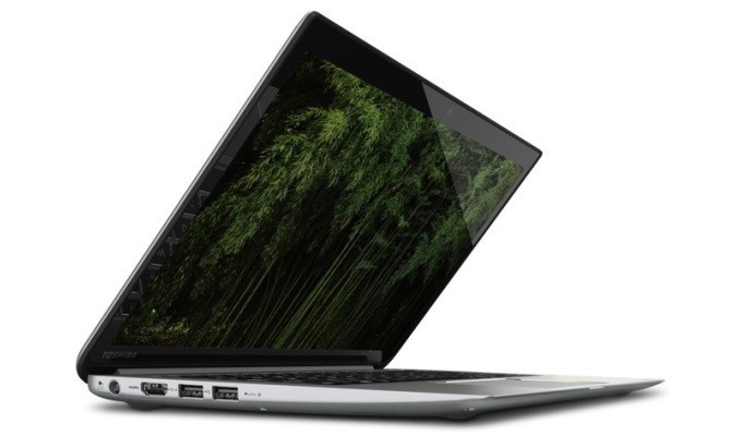 Toshiba KIRAbook: Dokonalá kopie MacBook Air s ještě lepšími parametry