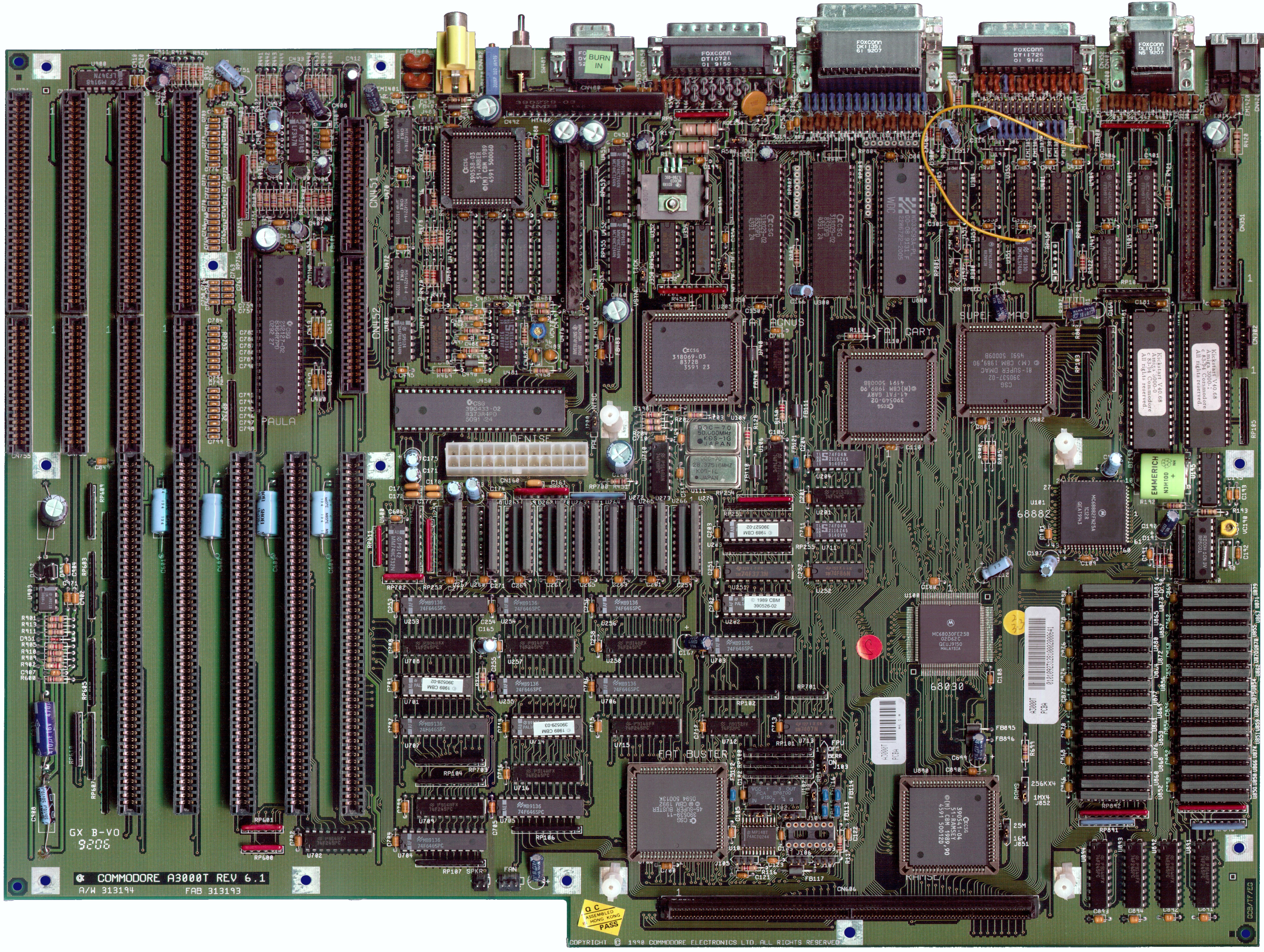 Základní deska Amiga 3000T (klikněte pro zvětšení)