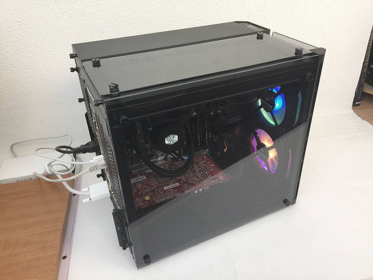 Corsair Crystal Series 280X RGB – mATX dvoukomorová skříň