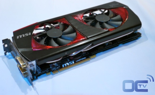 MSI GTX 480 Lightning na fotografiích