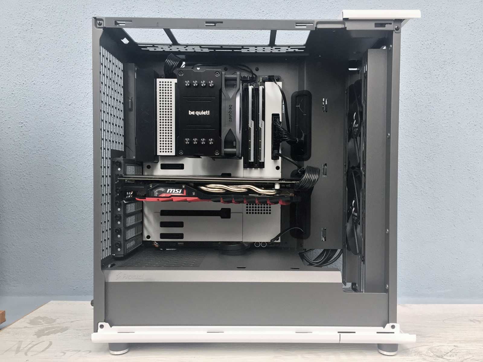 Neskutečná designová pecka! Test skříně Fractal Design North