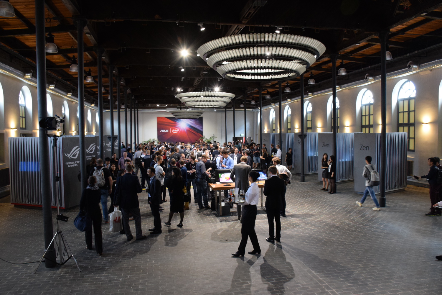 IFA 2015: Novinky z největší evropské výstavy na vlastní oči