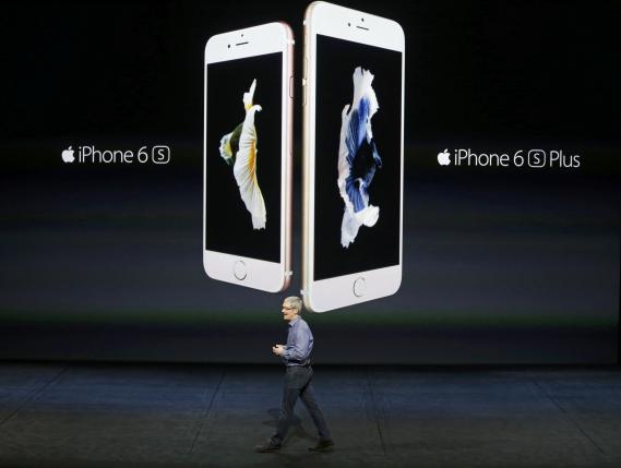 iPhone 6s a 6s Plus oficiálně představený