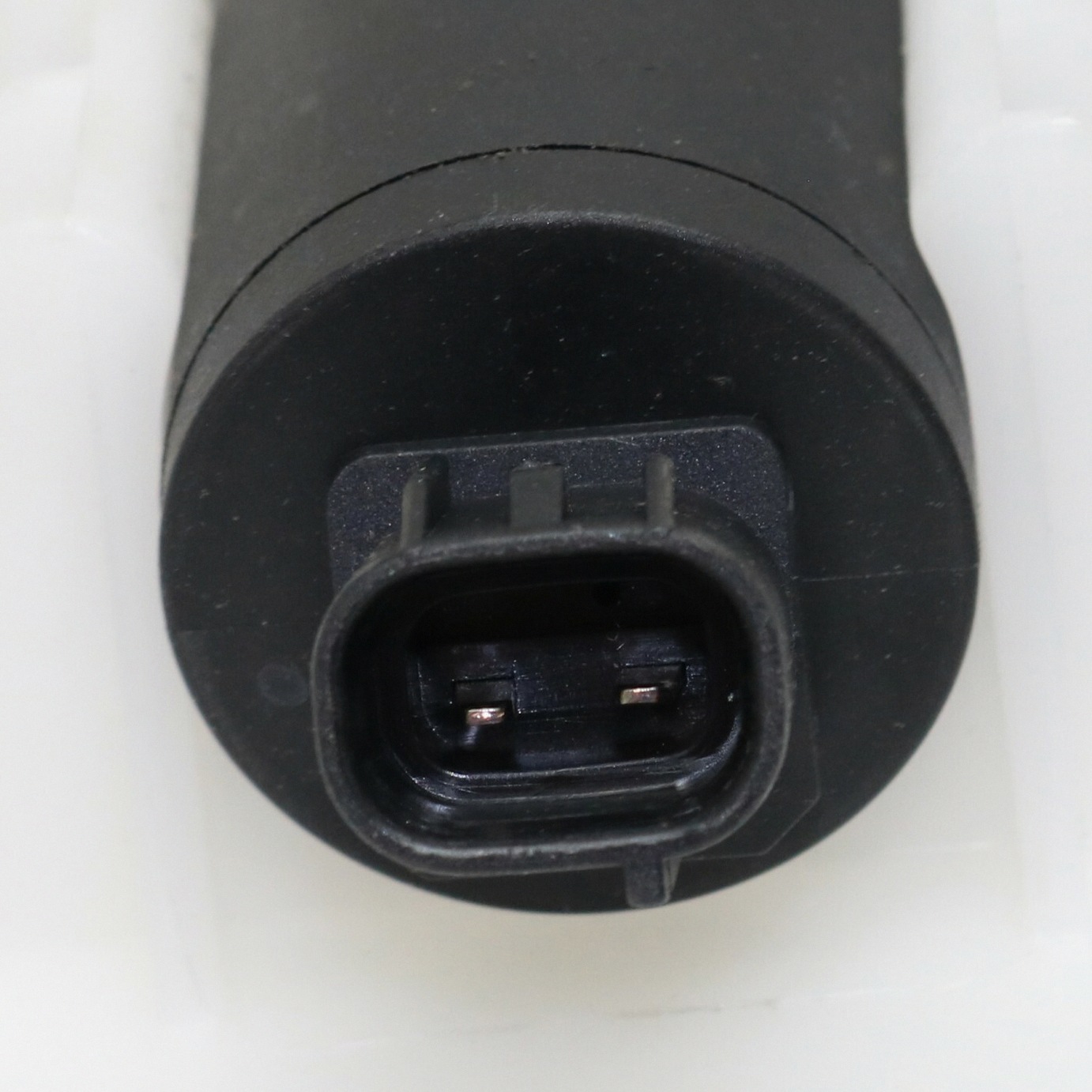 New Windshield Washer Tank Assy For Hyundai Elantra 2017-2018
