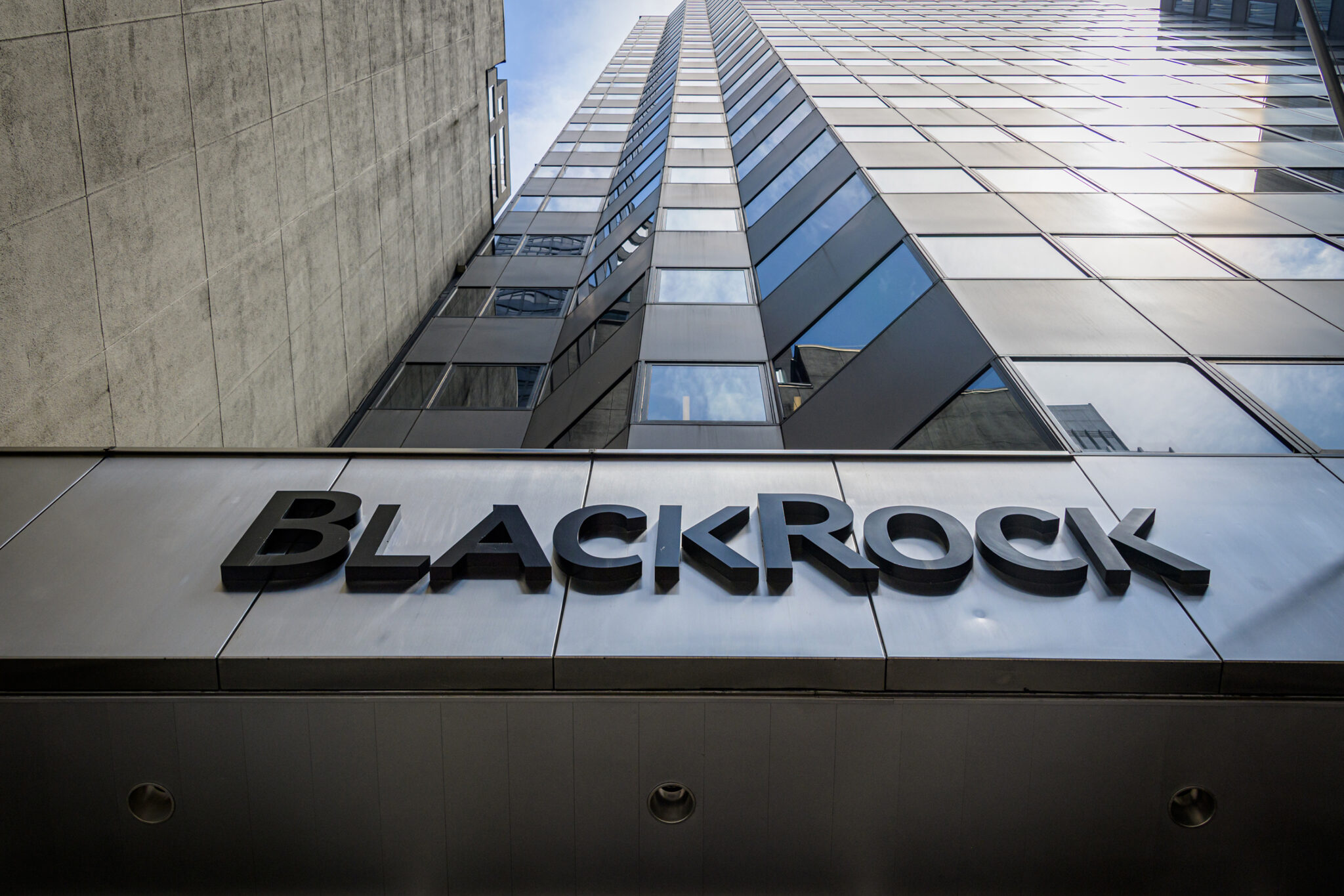 BlackRock now manages more than 10 trillion in assets Private Equity