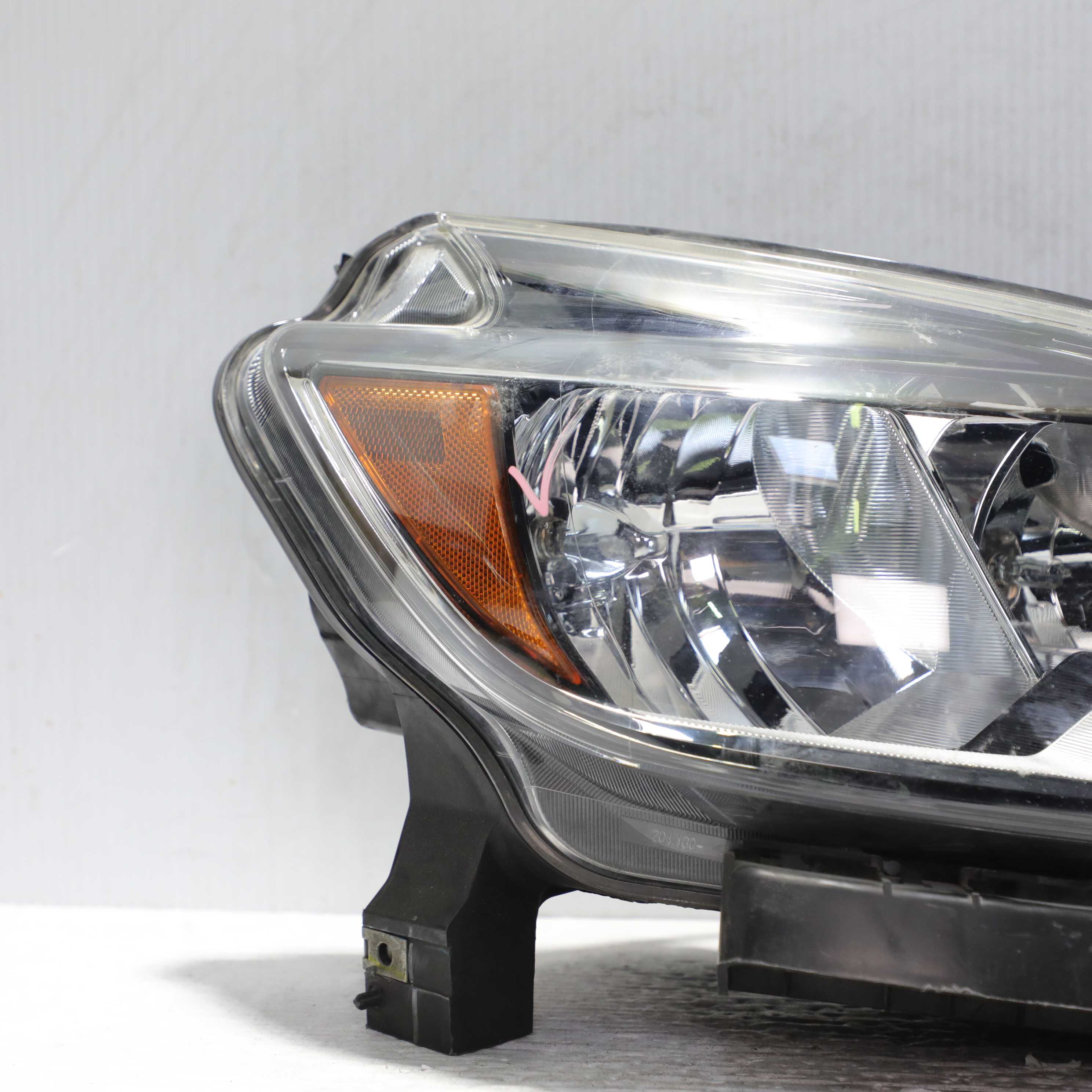 Headlight For Nissan Sentra 16-18 Halogen Headlamp Passenger Side Replacement RH