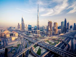Easy access to Sheikh Zayed Road