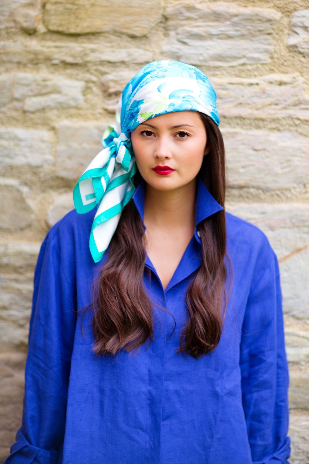 How to tie a Head Scarf. Part One - Peony Lim