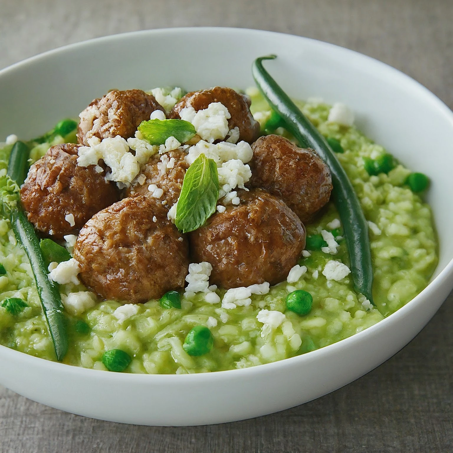 Meatballs with risotto and vegetables