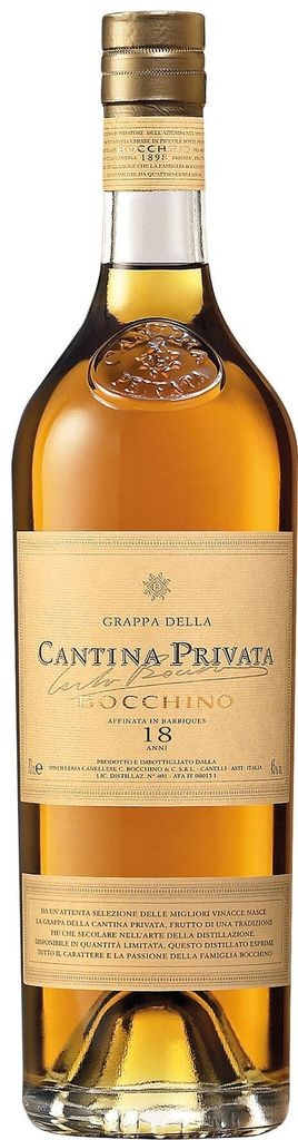 Grappa della Cantina Privata 18 Jahre in HK Bocchino Piemont