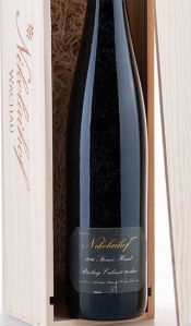 Steiner Hund, Riesling Cabinet trocken Nikolaihof Wachau Wachau