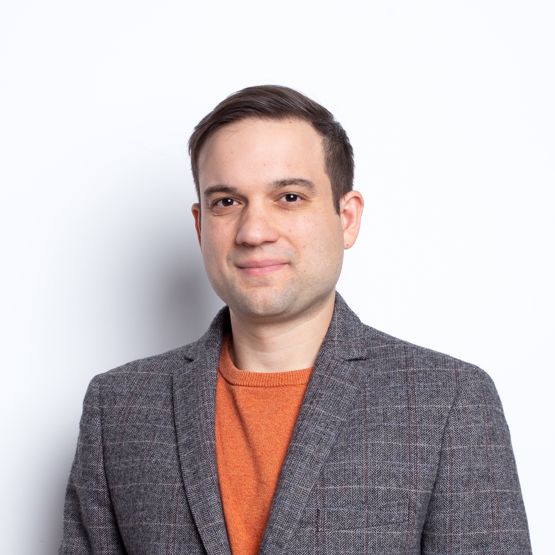 Ilia Pirozhenko, CEO & Founder of Perfect Wiki