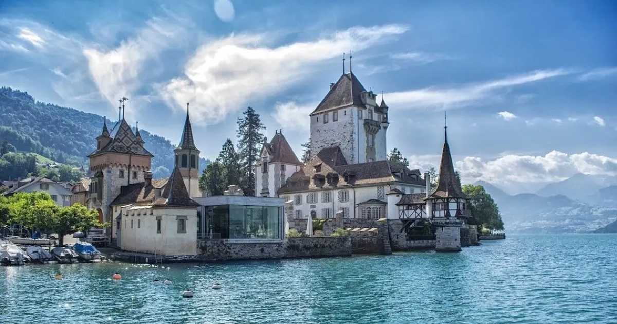 lake-thun-travel