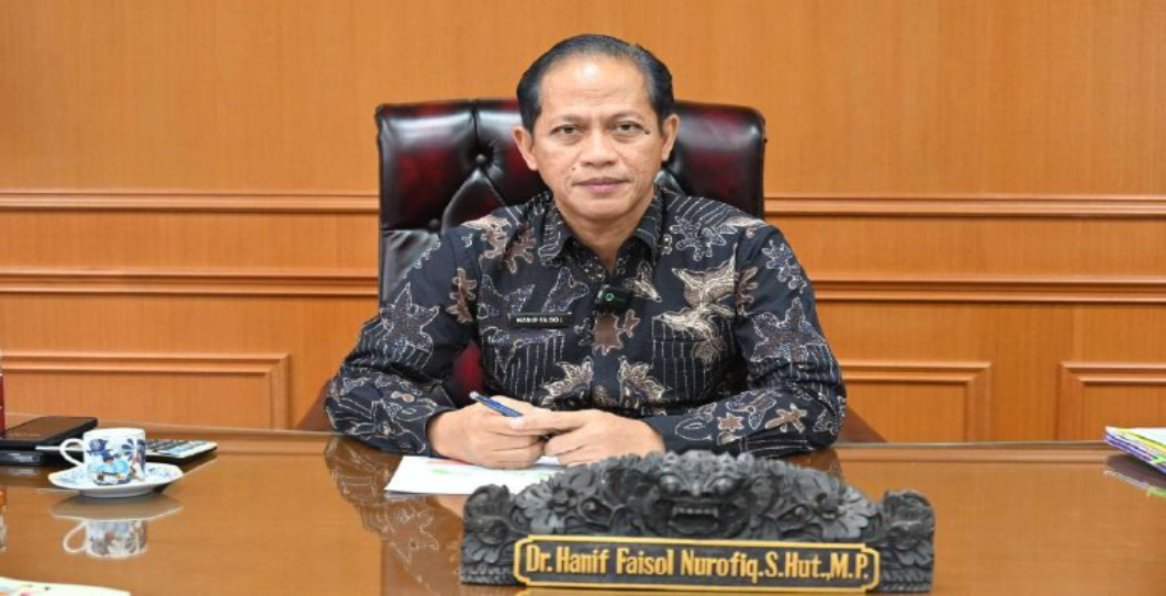 Hanif Faisol Nurofiq|Minister of Environment