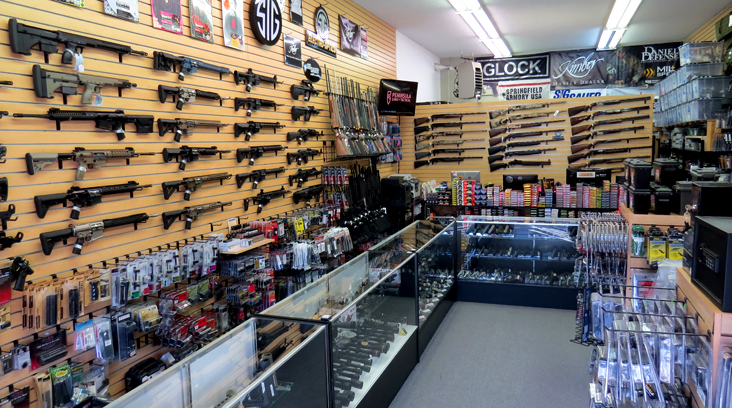 Bilderesultat for gunshop usa