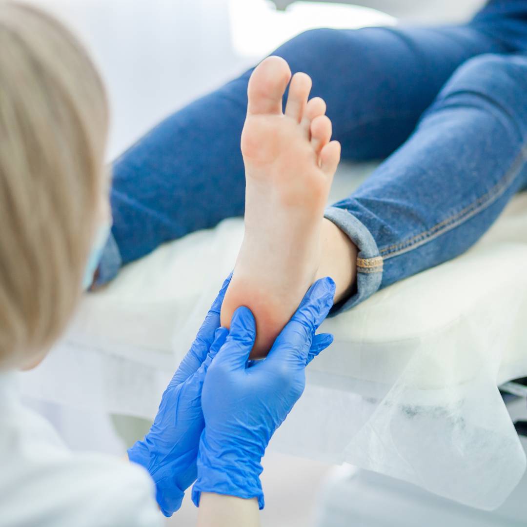 How Do Podiatry Services Address Foot Pain?