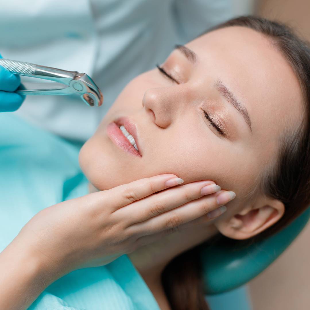 Wisdom Tooth Extraction: Common Side Effects and How to Manage Them