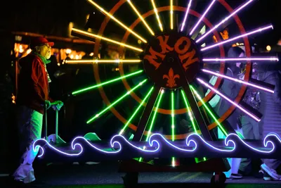 Photograph: MKON Neon Wheel Float