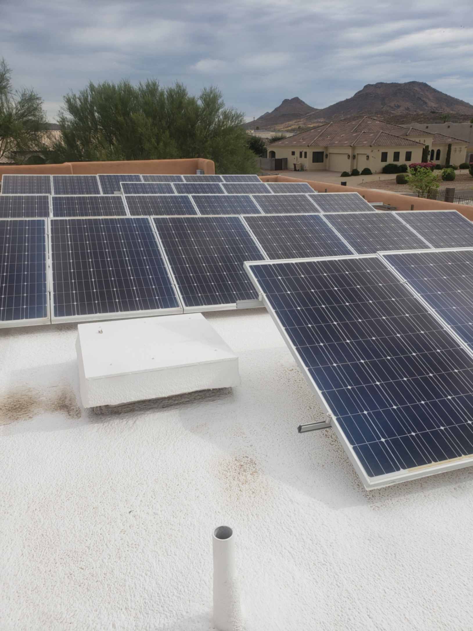 The Eco-Friendly Roofing Option: Spray Foam