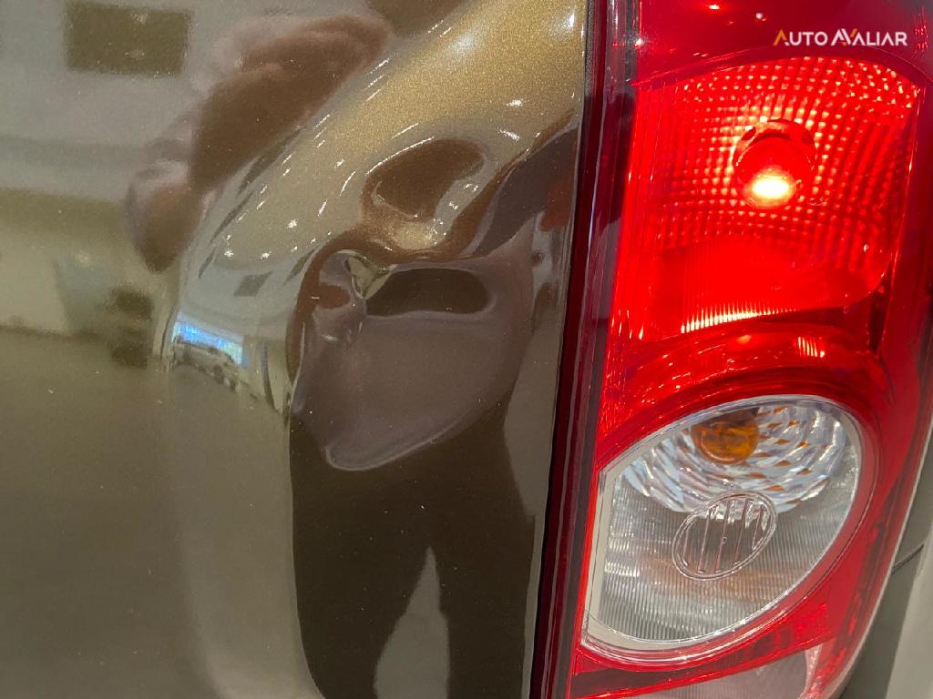 RENAULT DUSTER 2.0 DYNAMIQUE 4X2 16V FLEX 4P AUTOMATICO