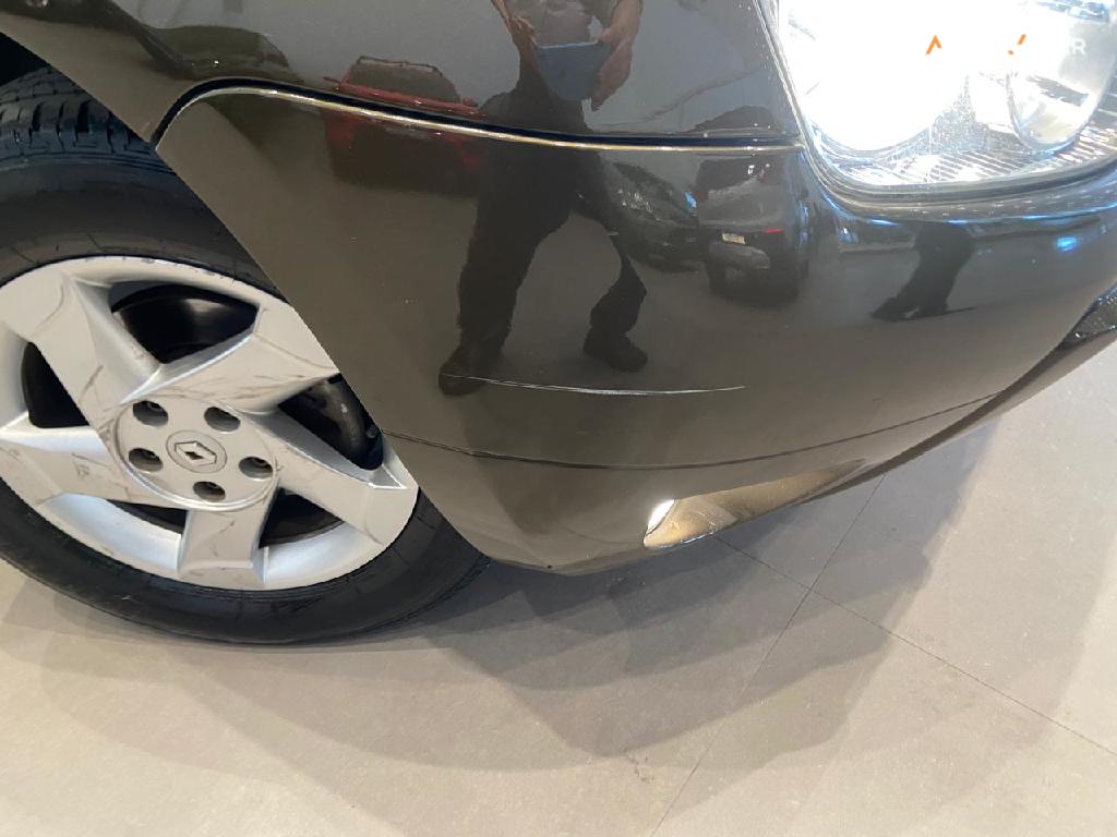 RENAULT DUSTER 2.0 DYNAMIQUE 4X2 16V FLEX 4P AUTOMATICO