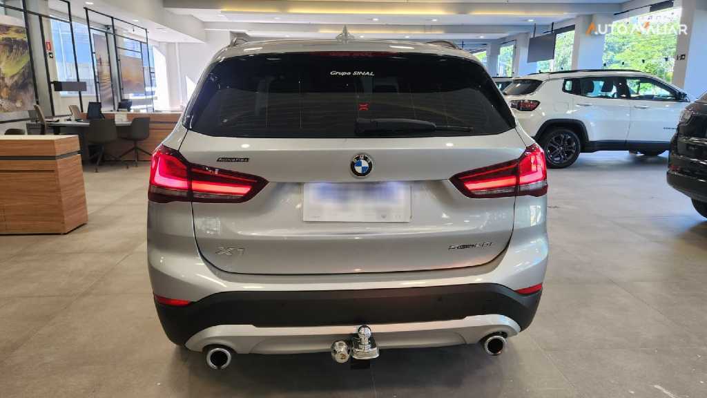 BMW X1 2.0 16V TURBO ACTIVEFLEX SDRIVE20I 4P AUTOMATICO