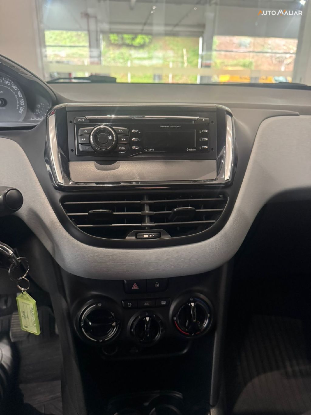 PEUGEOT 208 1.5 ACTIVE 8V FLEX 4P MANUAL