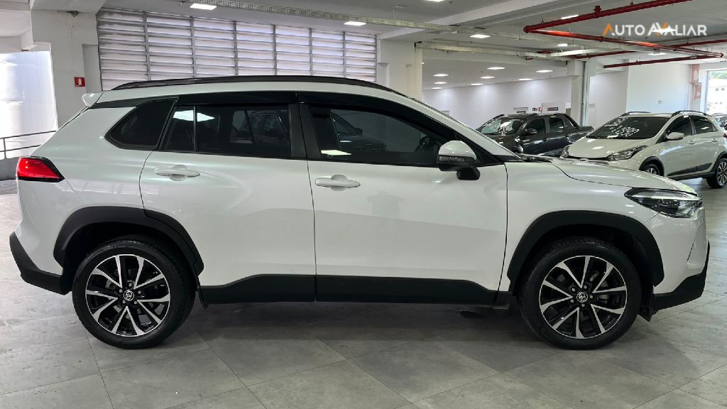 TOYOTA COROLLA CROSS 2.0 VVT-IE FLEX XRE DIRECT SHIFT