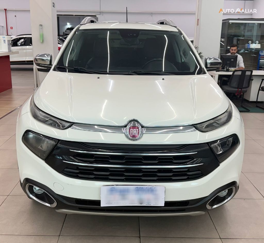 FIAT TORO 2.0 16V TURBO DIESEL VOLCANO 4WD AT9