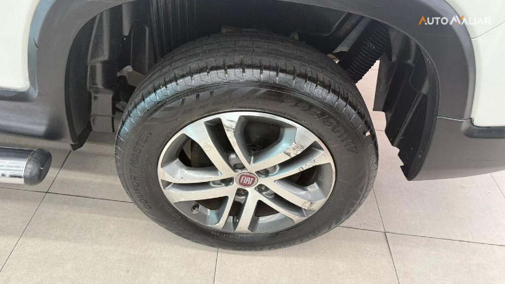 FIAT TORO 2.0 16V TURBO DIESEL VOLCANO 4WD AT9