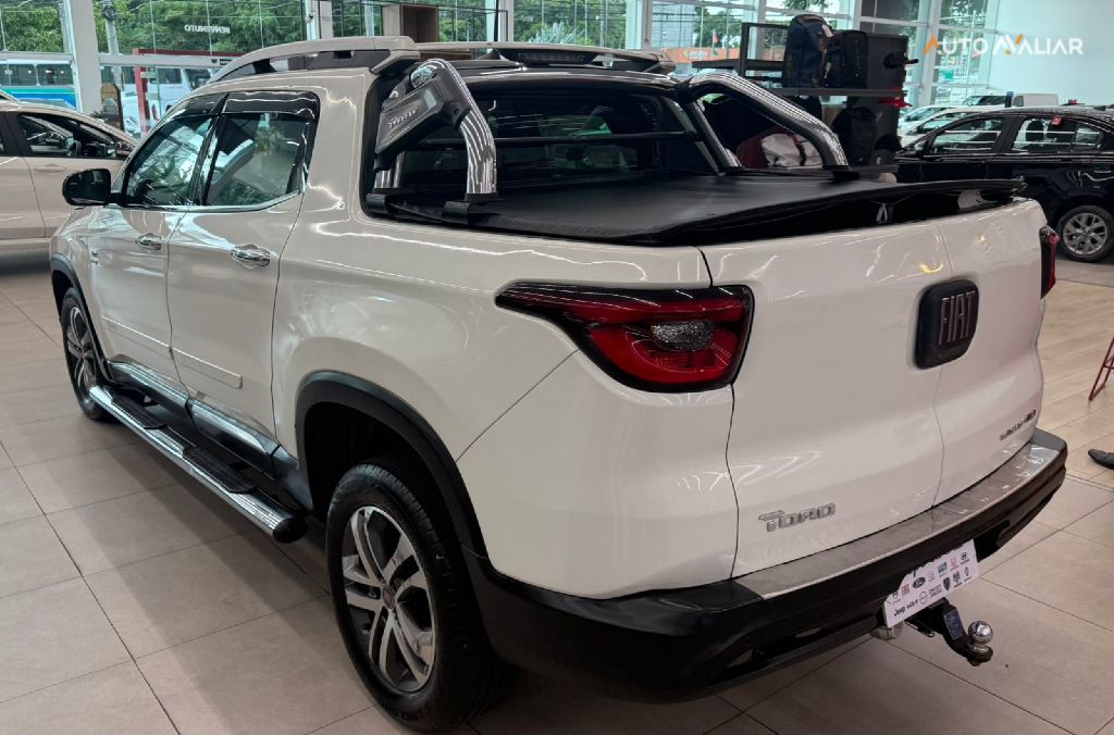 FIAT TORO 2.0 16V TURBO DIESEL VOLCANO 4WD AT9