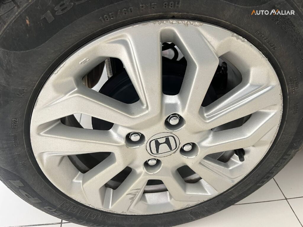 HONDA FIT 1.5 LX 16V FLEX 4P AUTOMATICO