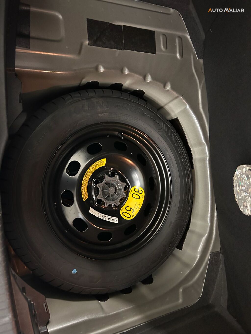 VOLKSWAGEN T-CROSS 1.0 200 TSI TOTAL FLEX AUTOM&Aacute;TICO