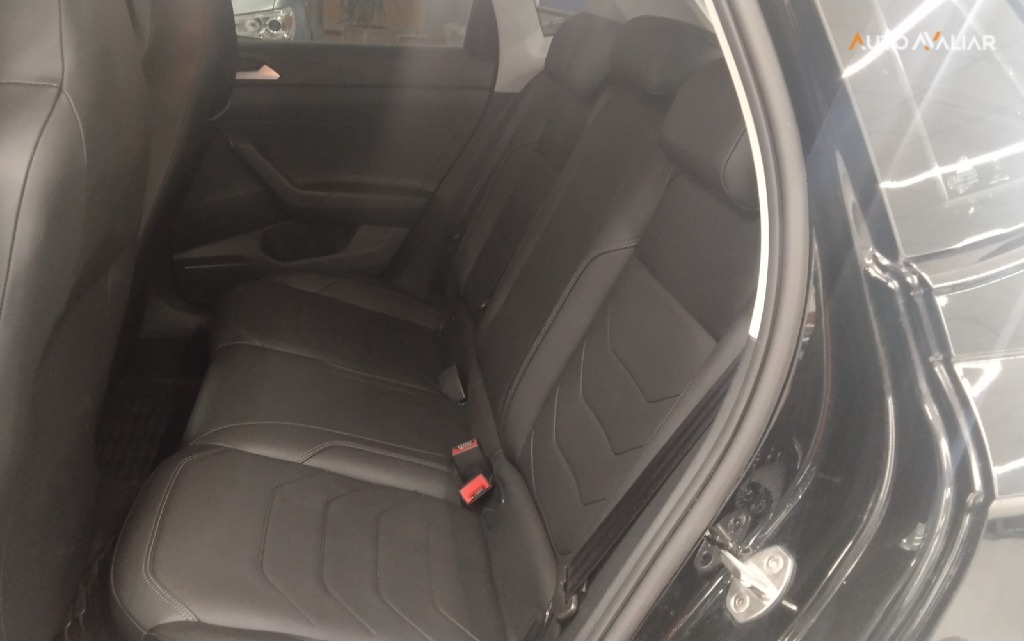 VOLKSWAGEN POLO 1.0  170 TSI HIGHLINE AUTOM&Aacute;TICO